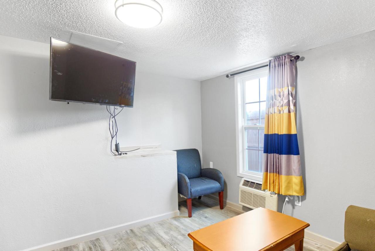Adams Inn Dothan Luaran gambar